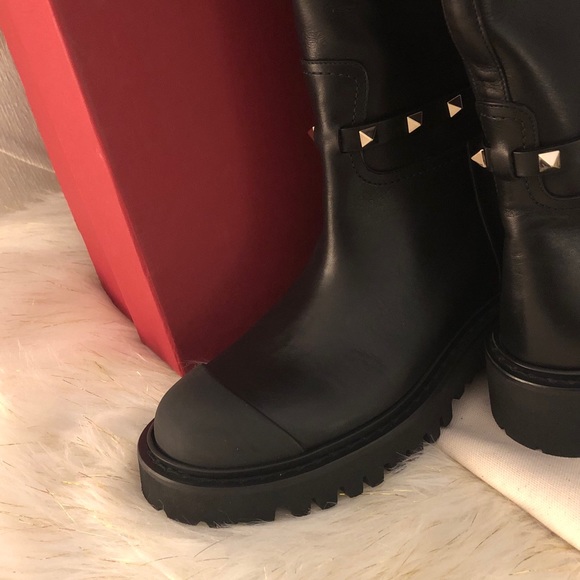 VALENTINO Garavani Rockstud leather knee boots - Picture 12 of 14